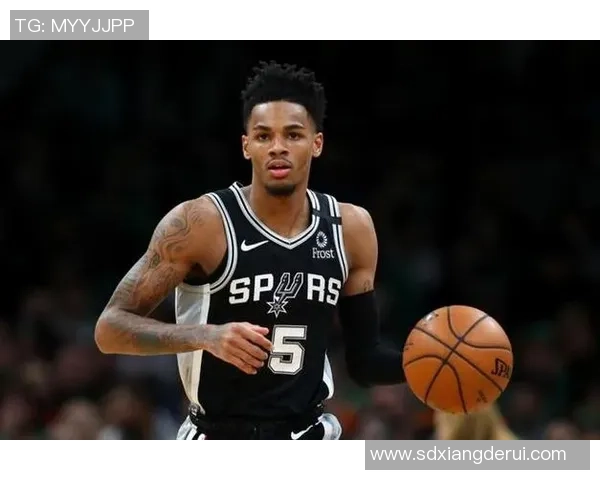 德章泰穆雷的篮球之路与未来展望:从新秀到明星球员的成长历程